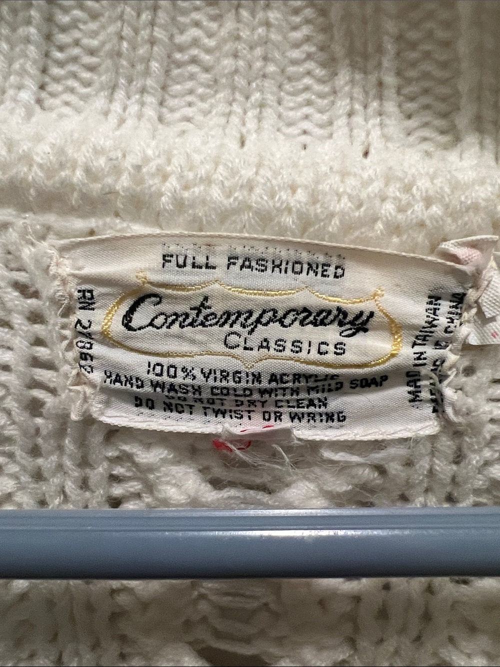 #3221*”18x 33” Cream Cable-Knit Button-Up Women's Sweater Cardigan - Picture 6 of 17